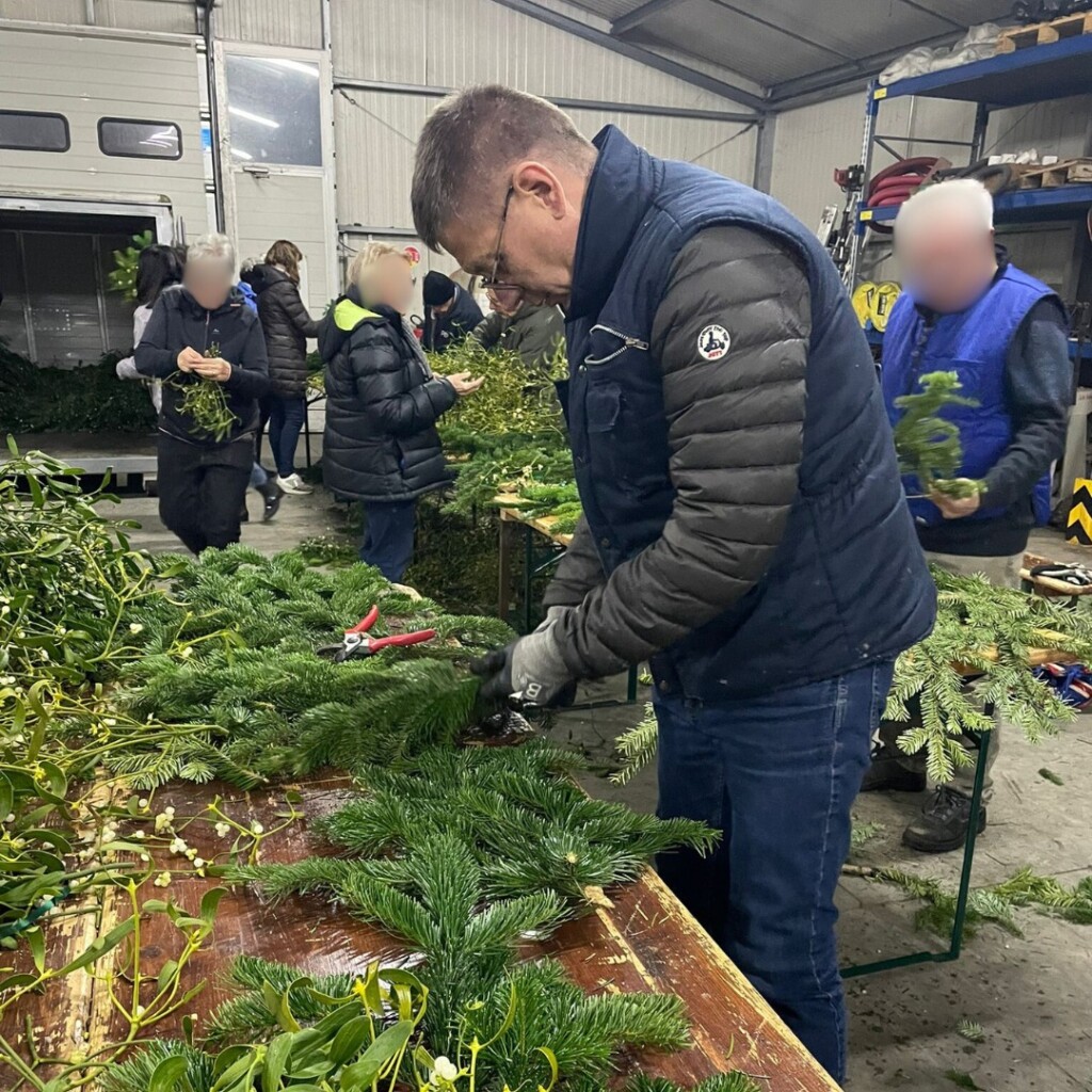 590065667 122112980601027698 6161075788678918732 n